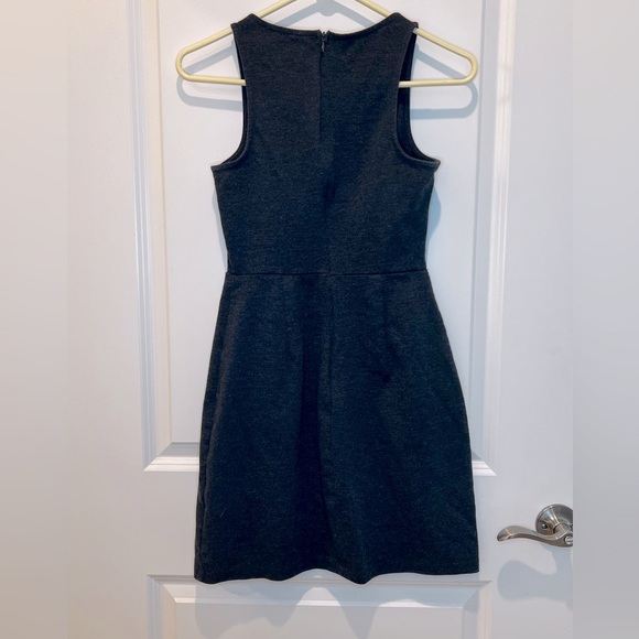 Old Navy Dark Grey Sleeveless Fit and Flare Dress Size XS - Picture 2 of 12